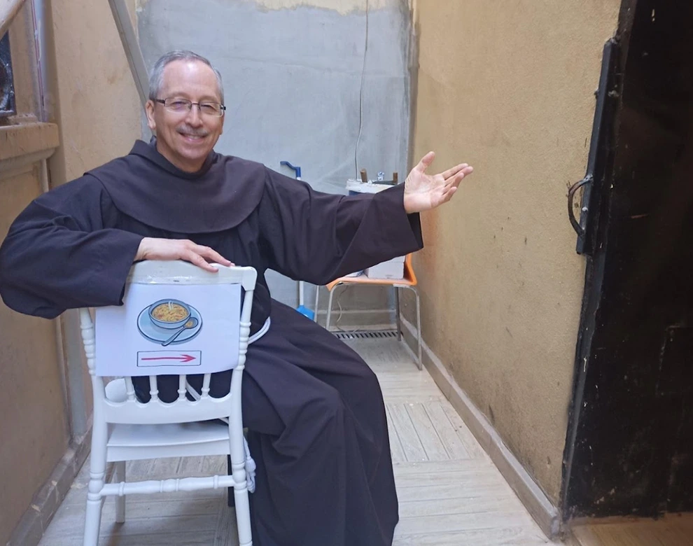 Brother-Jeff-Haller,-OFM-welcomes-hungry-guests-to-the-new-soup-kitchen,-April-2024. Brother Jeff Haller, OFM welcomes hungry guests to the new soup kitchen, April 2024.