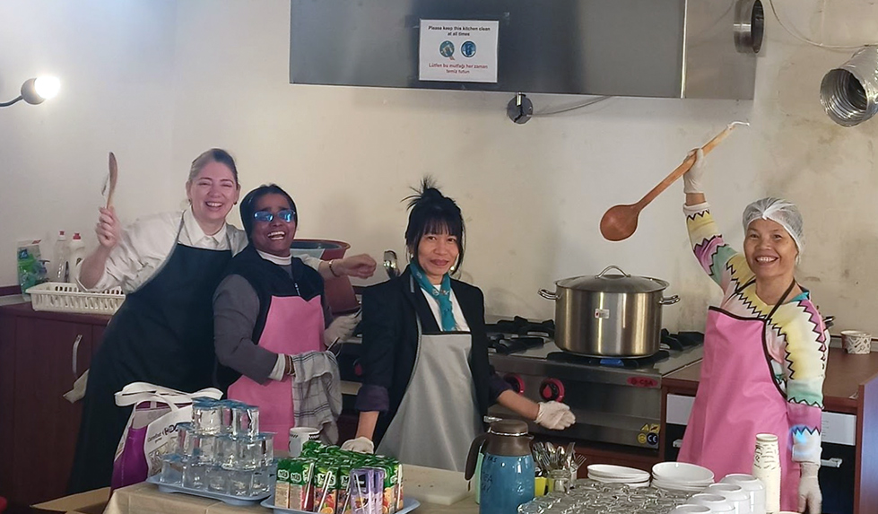 Volunteers from the Philippines, Argentina, India…